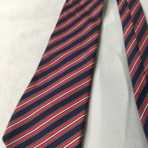 Vintage Valentino Cravatte Mens Tie Necktie Red Black Stripe Classic Pointed - Picture 4 of 7